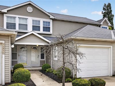 Property at 1285 Leeward Ln APT B, Willoughby, OH
