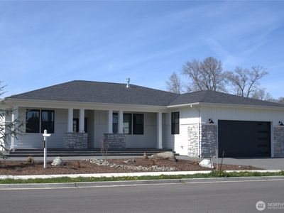 11 Dover Lane