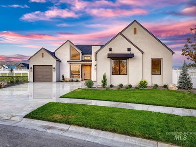 14198 N Woodpecker Ave