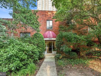 1565 N Colonial Ter APT 204Z