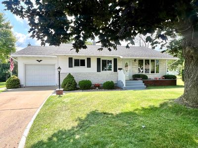 9 Randall Ct