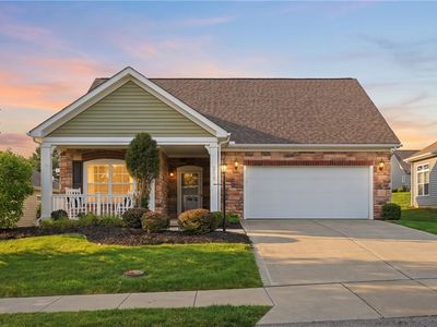 211 Bridle Ln