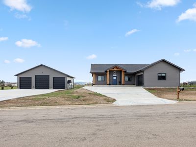 105 Diamond Ln