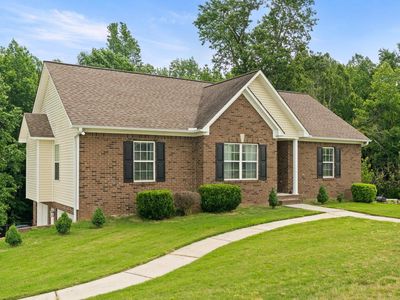 180 Thornberry Dr