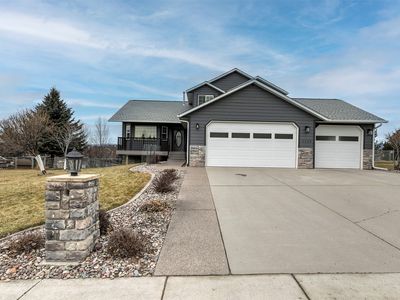4668 Christian Dr