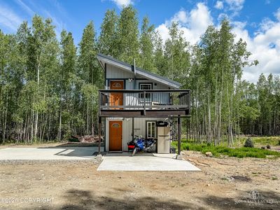 15776 W Sun Dr