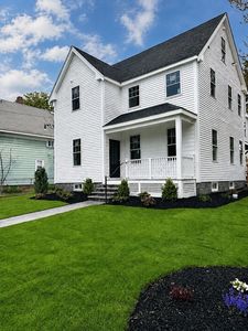 92 Pond St