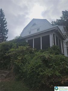 228 N 20th St