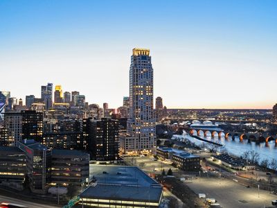 1920 S 1st St APT 2302