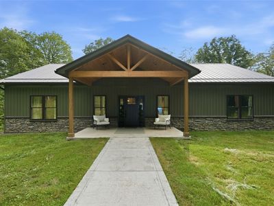 521 Creek Rd