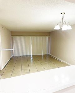 4255 N University Dr APT 109