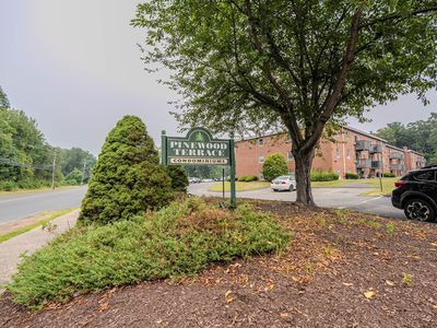 513 Emmett Street APT 14