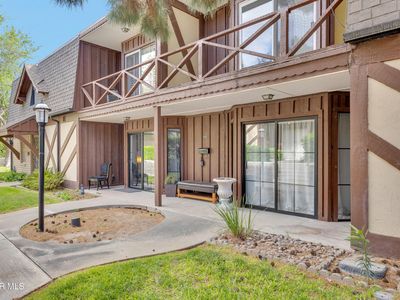 500 Thunderbird Dr APT 105