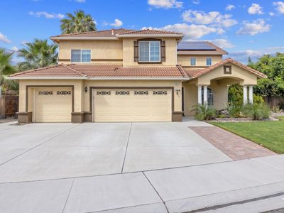 1077 Paradise Drive