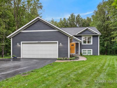 Property at 13437 Young Forest Ct, West Olive, MI