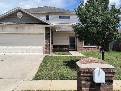 2812 Sun Berry Way