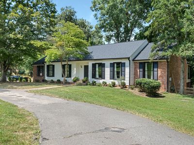 6355 Panorama Dr