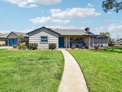 246 Loma Dr