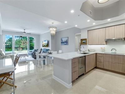 2728 Tiburon Blvd E #A-403