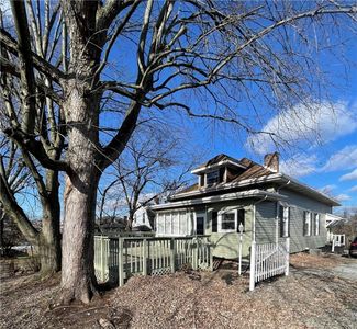 Property at 138 E Smithfield St, Mount Pleasant, PA