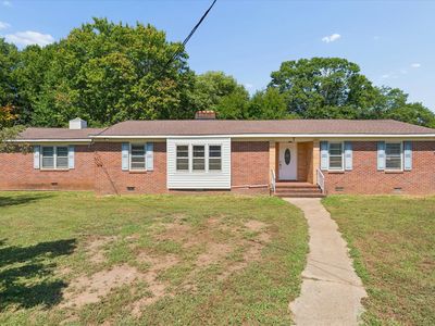 7 Acorn Ct