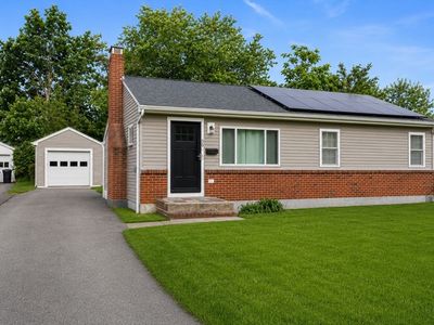 39 Woodard Ave