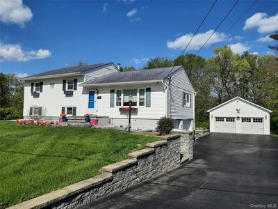 13 Regency Drive