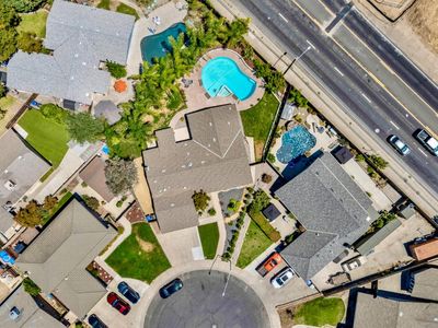 2121 Eastwood Ct