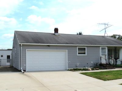111 N Walnut St