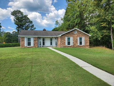 8301 Deland Dr