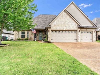 310 Whispering Meadows Dr