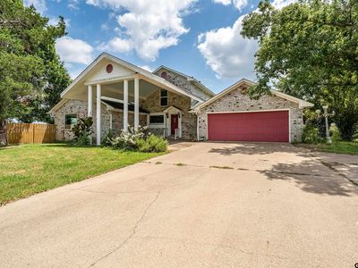 820 Bizzell Rd