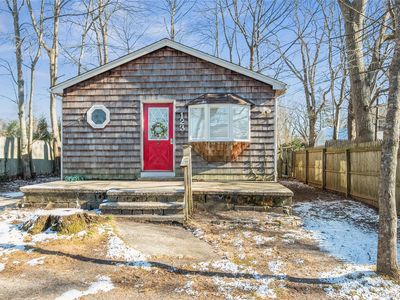 Property at 123 Lynbrook Drive, Mastic Beach, NY