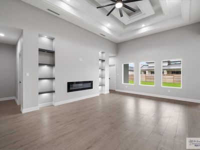 6231 Queens Woods