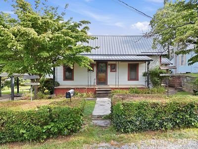 209 Virginia Ave