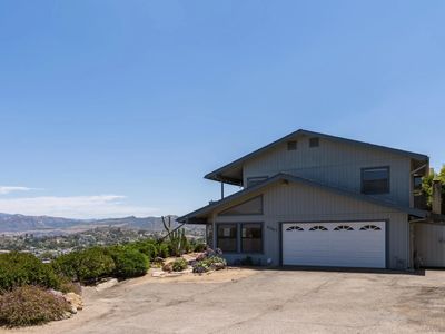 8764 1/4 Golden Ridge Rd