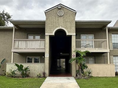 285 Wymore Rd #105
