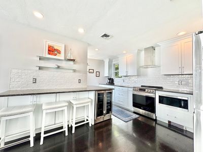 12 Marina Dr #12