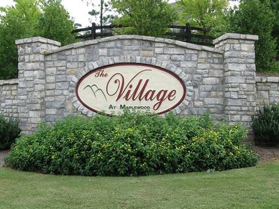 3202 Village Blvd SE