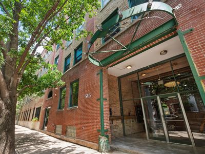 515 N Noble St APT 106