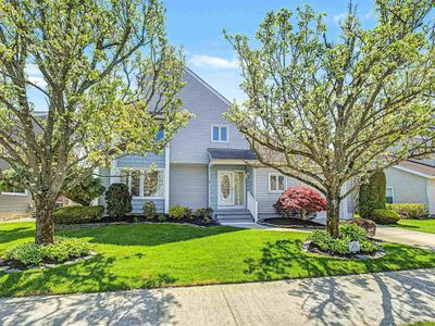 24 Harbor Ln