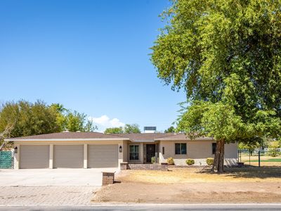 8018 W ACOMA Drive