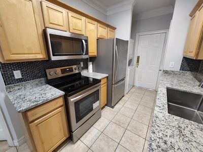 11045 Landswalk Dr APT 113