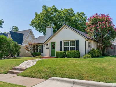 4039 El Campo Ave