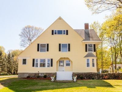 548 High St