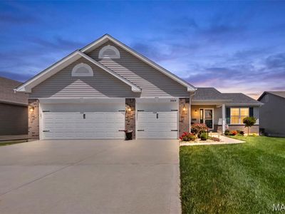 Property at 2009 White Branch Dr, Saint Paul, MO