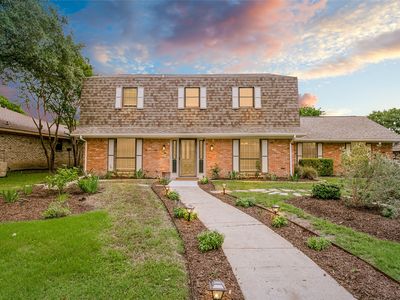 2416 Heather Hill Ln