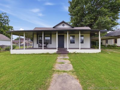312 W Franklin St