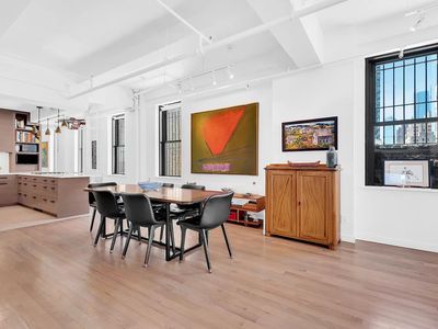 24 W 30th St FLOOR 6