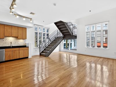 140 Bay St Unit A1